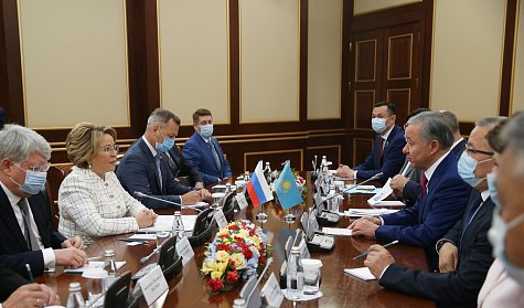 Делегация Совета Федерации работает в Казахстане